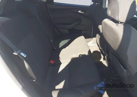 2018 Ford Focus Se z USA, uszkodzony, nr VIN 1FADP3K21JL315716